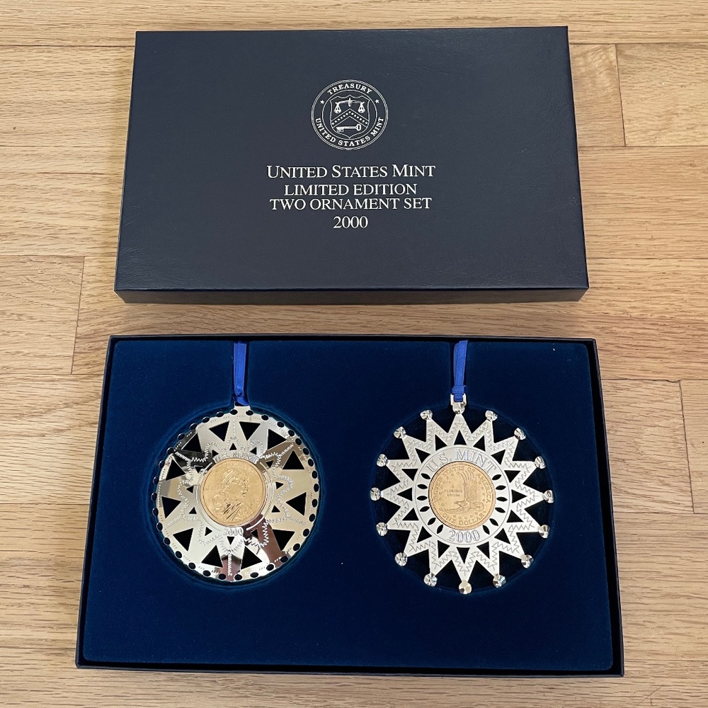 U.S. Mint 2000 Holiday Ornament Two Coin Set Featuring Sacagawea Dollar